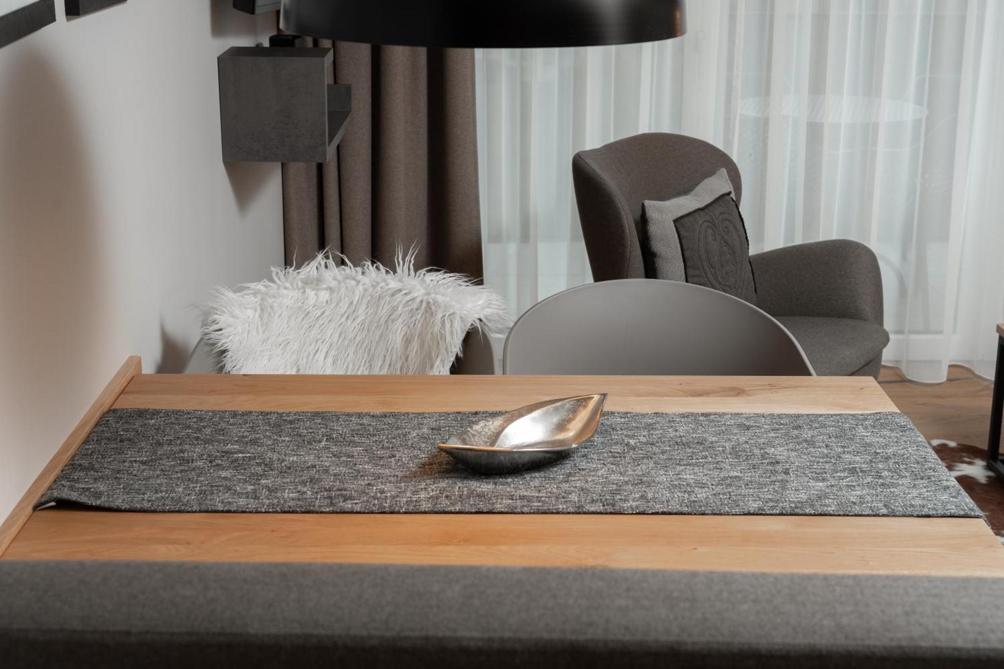 A Casa Elements Apartment แซร์เฟาส์ ภายนอก รูปภาพ