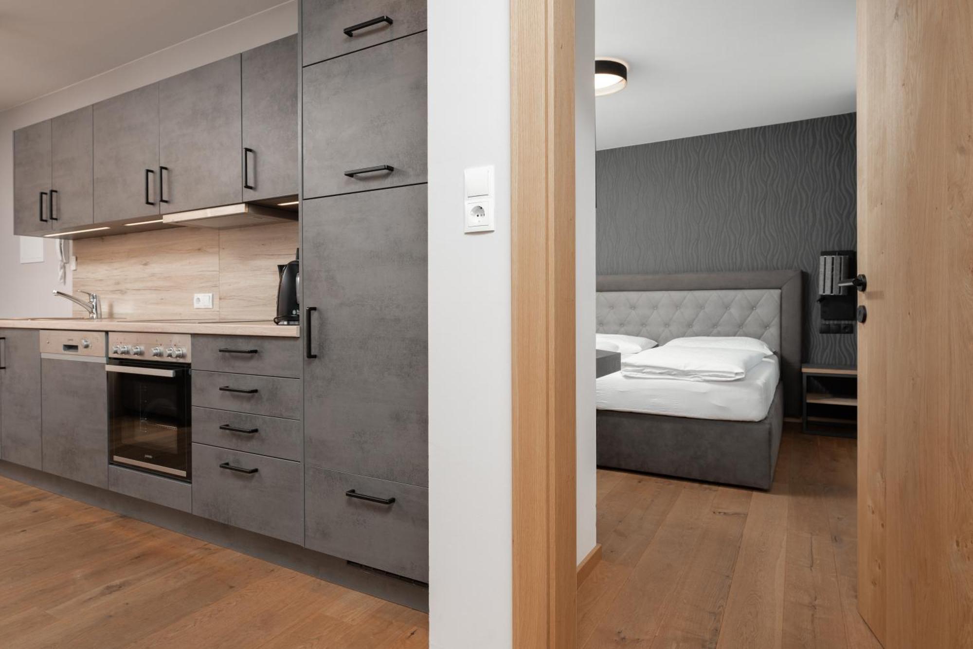 A Casa Elements Apartment แซร์เฟาส์ ภายนอก รูปภาพ